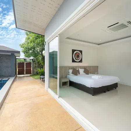 Elm Pool Villa Thalang Room photo