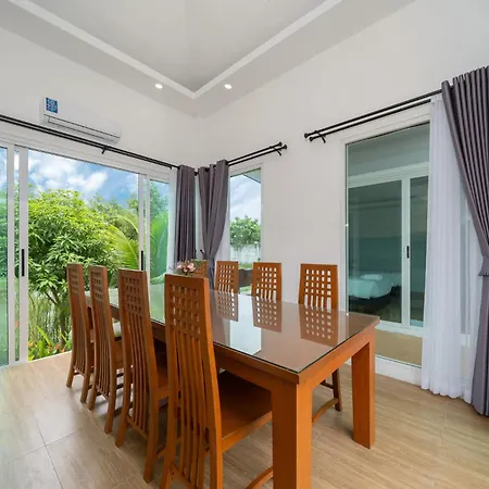 Elm Pool Villa Thalang Room photo