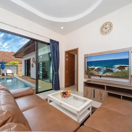 Elm Pool Villa Thalang Room photo