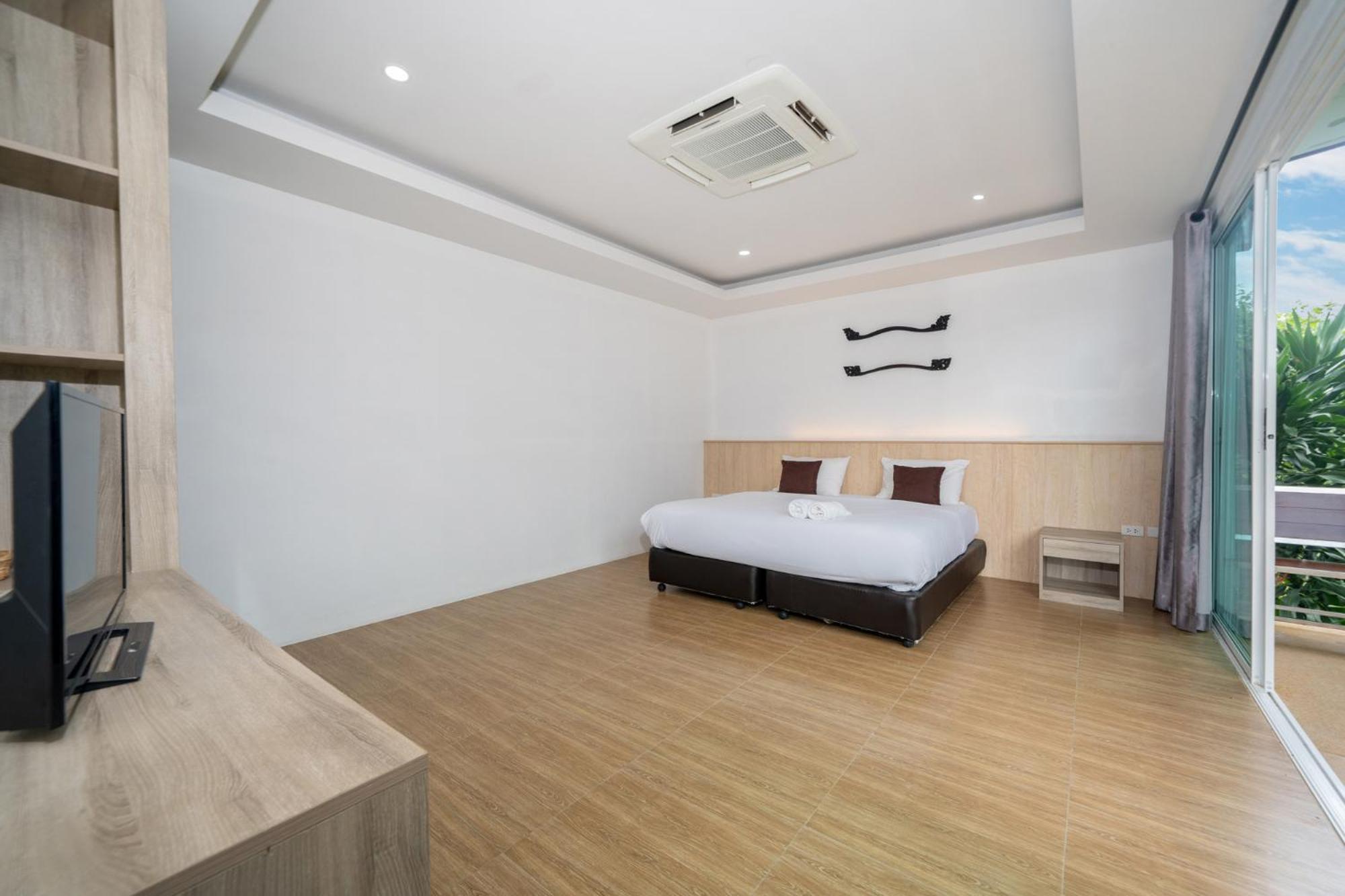 Villa Elm Pool Thalang
