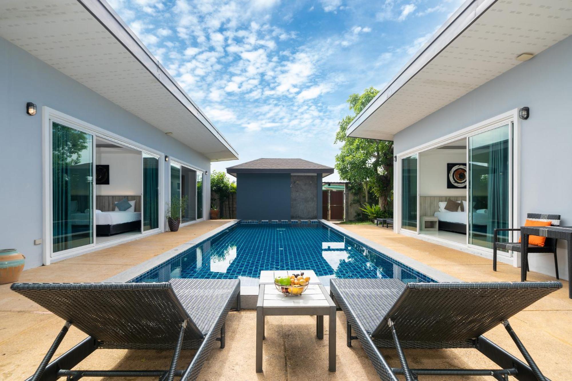 Elm Pool Villa