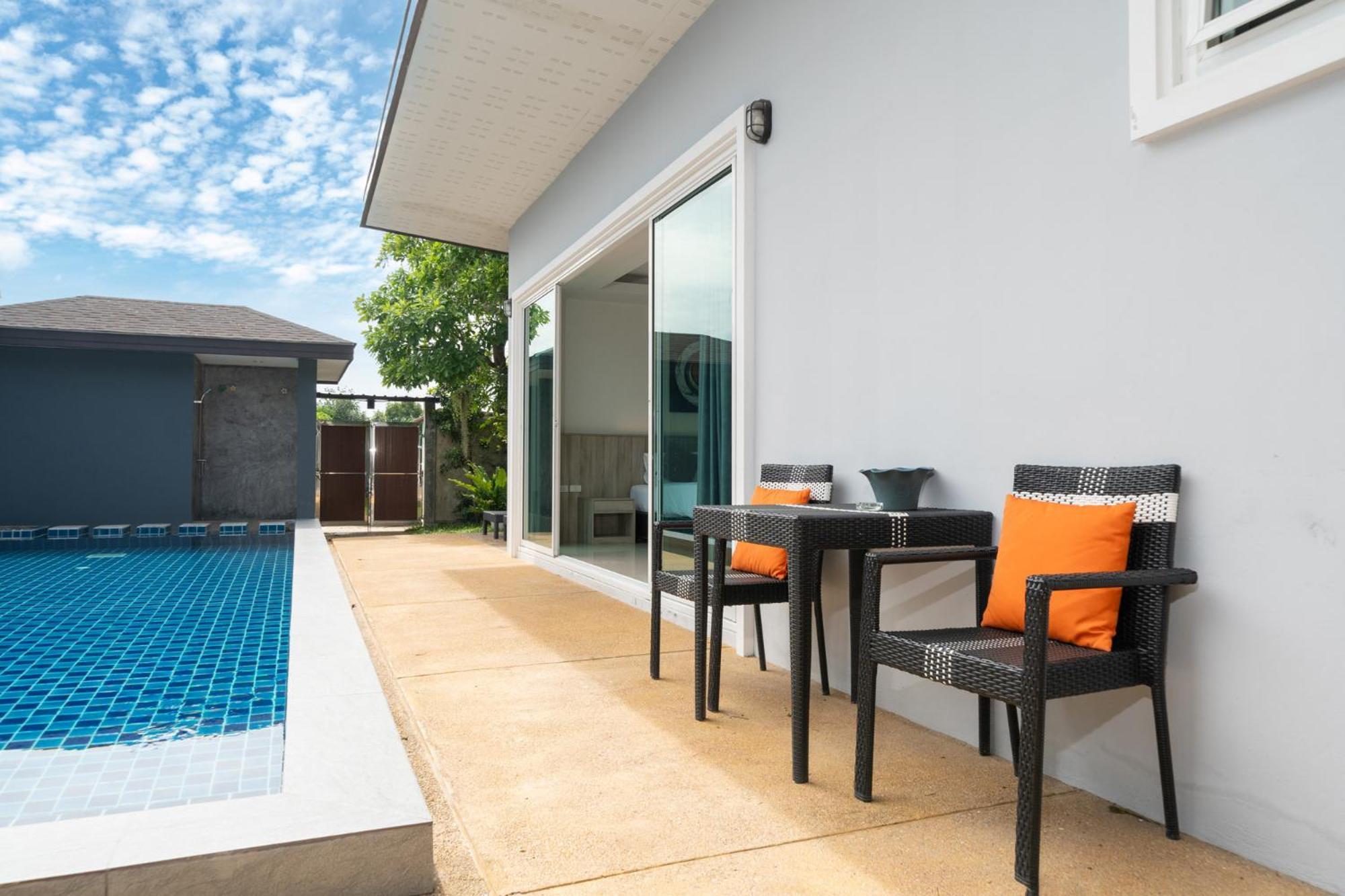 Villa Elm Pool Thalang